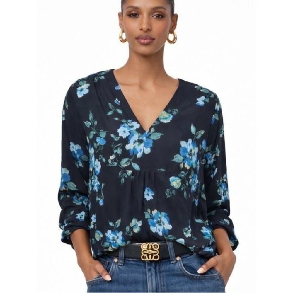 Floral V-Neck Top Blouse Black Blue‎ Floral